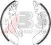 HYUNDAI 5830525A00 Brake Shoe Set